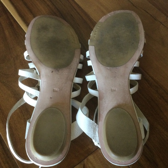 ✔️ Via Spiga Flat Leather Ankle Buckle Sandal Size 9 - Picture 7 of 7